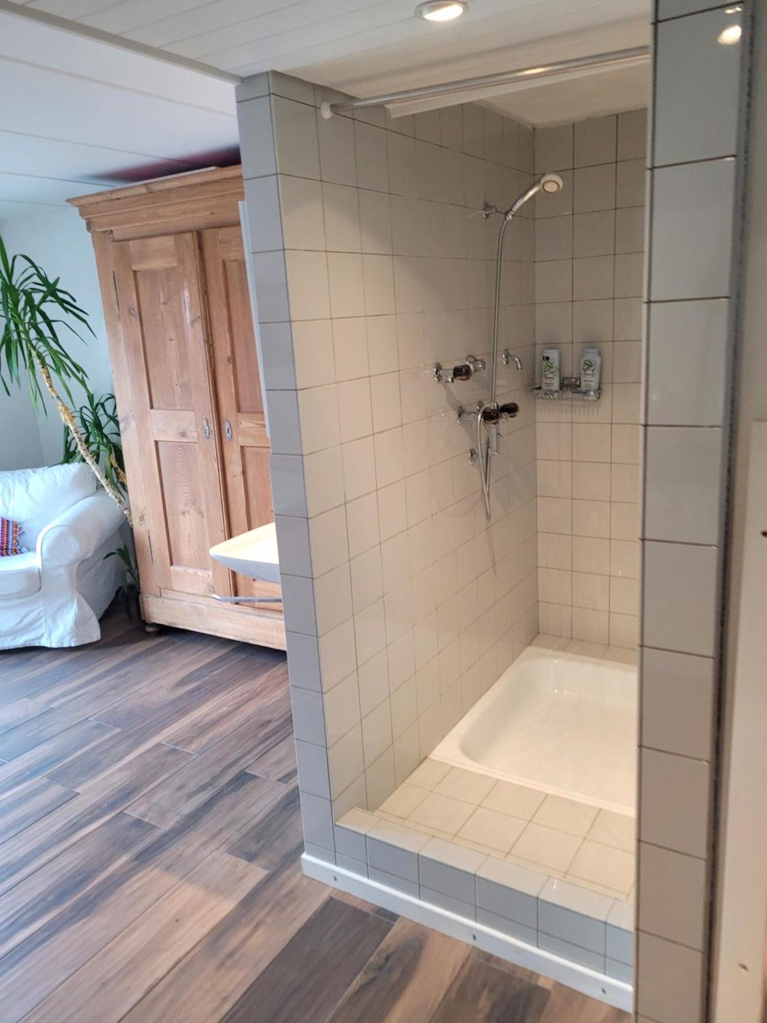 Charmante Waldrandidylle Otel Kreuzlingen Oda fotoğraf
